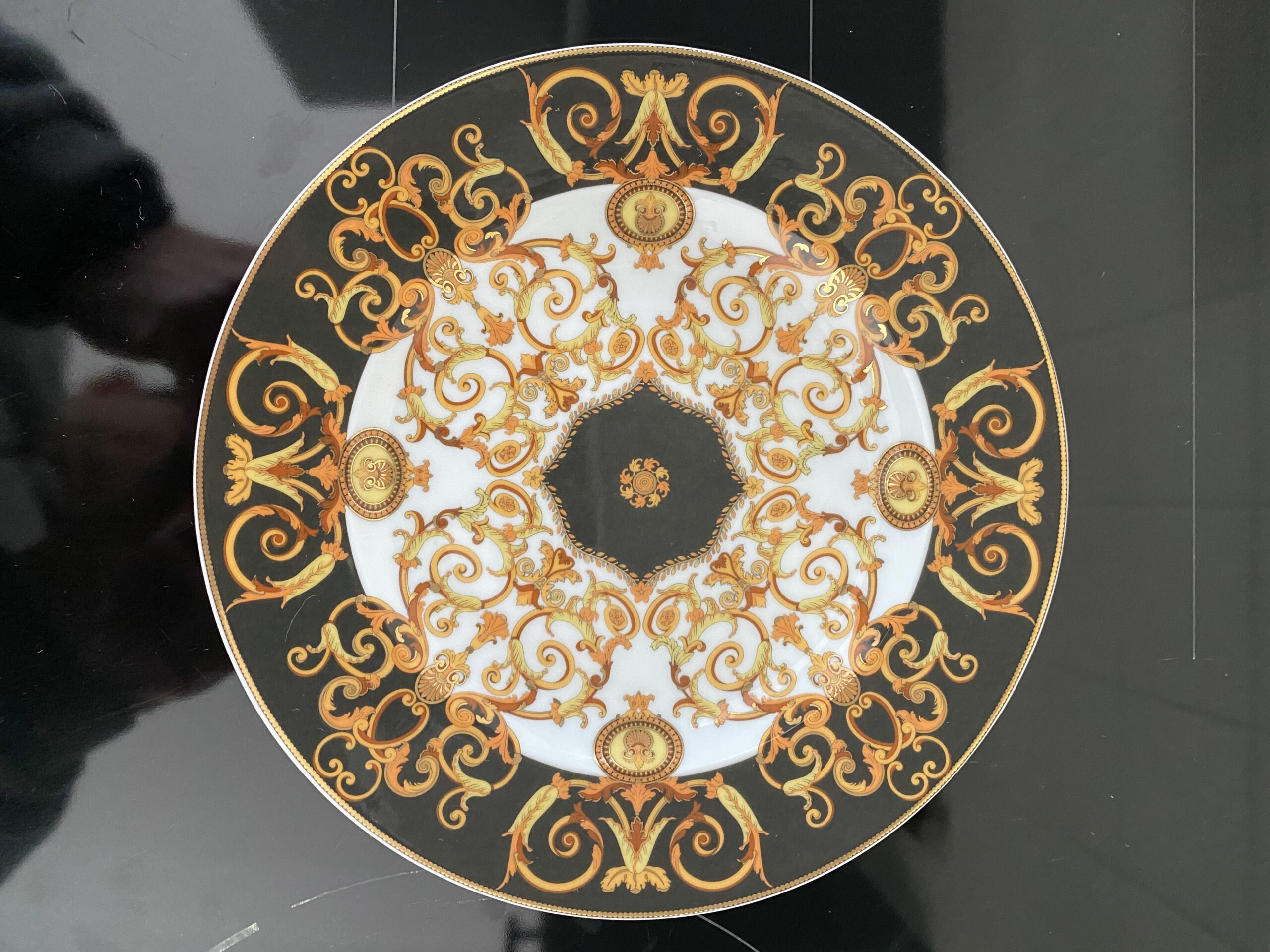 Versace Classic Barocco Bread & Butter Plate