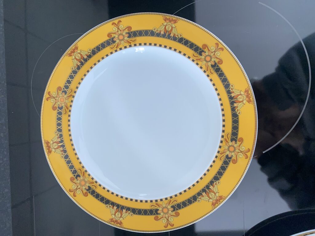 Versace Barocco dinner/lunch plate yellow